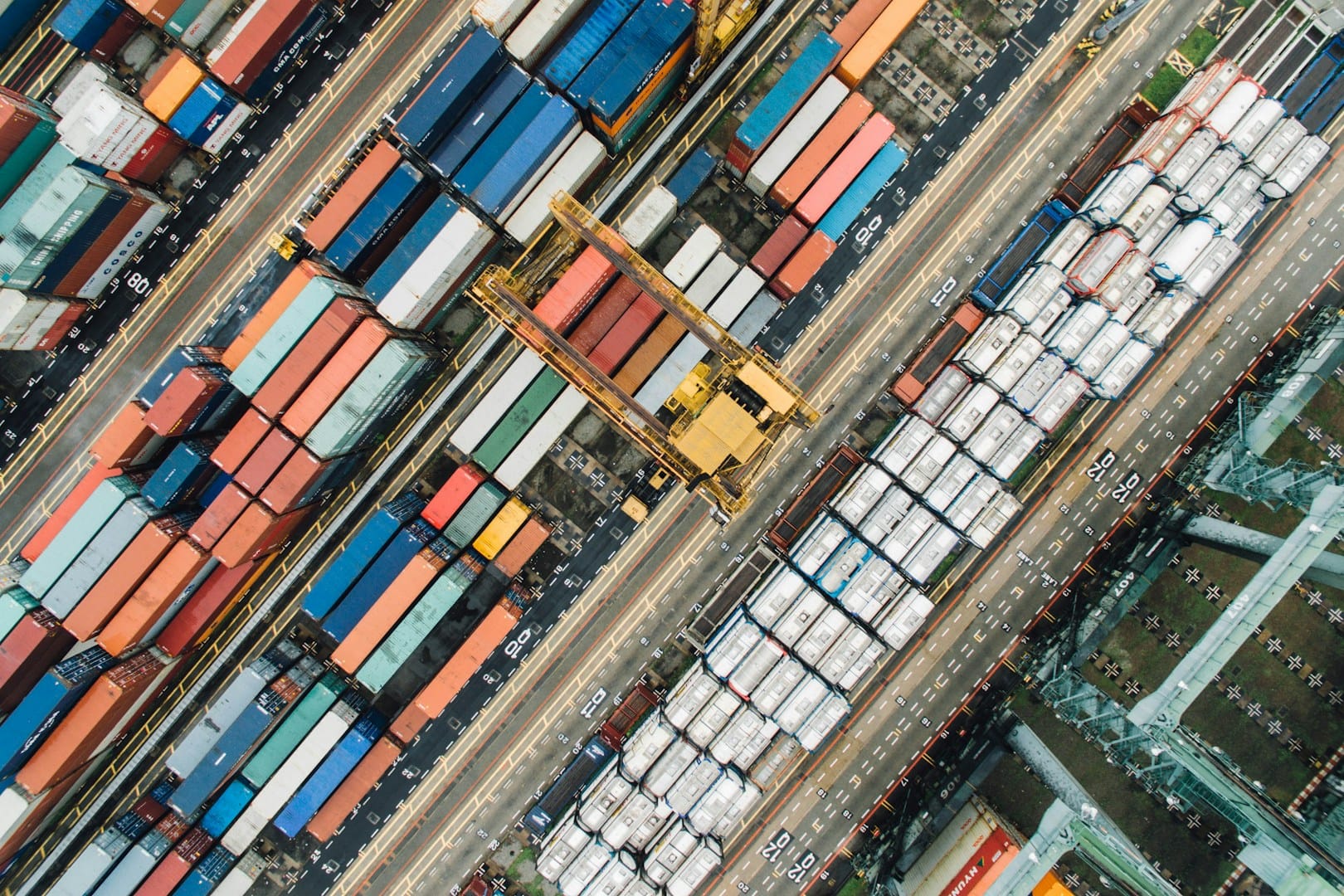 Containerterminal im Hamburger Hafen